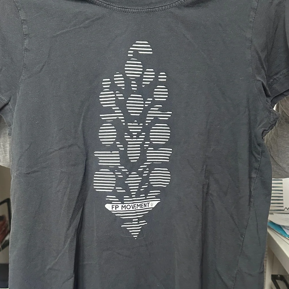 FP Movement Game Time Logo Tee - Picture 4 of 5